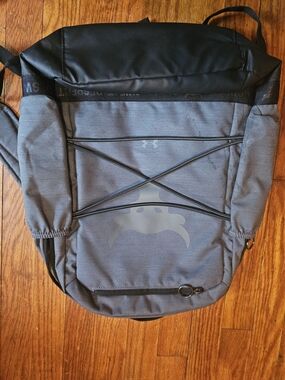 Under Armour Men’s Grey and Black Backpack with Bungee Front